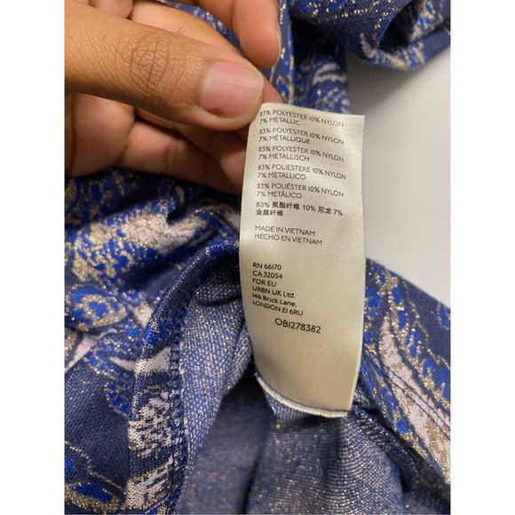 Anthropologie Demeter Paisley Knit Top Sparkly Puff Shoulder, Size Small - Picture 8 of 9